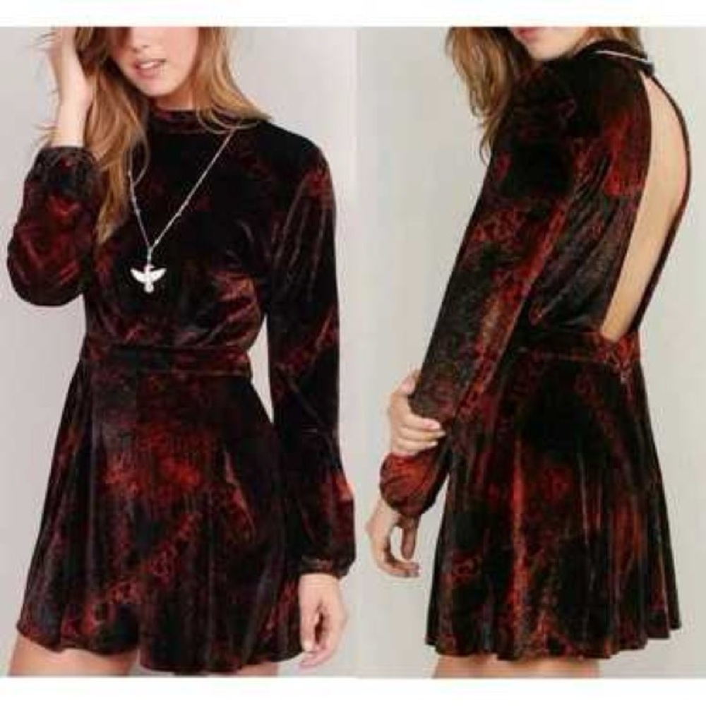 Free People Onyx Combo Printed Velvet Cut-out Back Romper Black Red Size 4